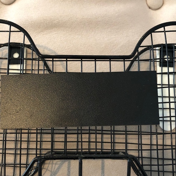 Black Bone-Shaped Dog Leash Holder - Picture 7 of 7